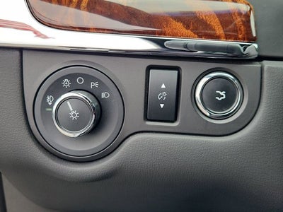 2013 Lincoln MKS Base