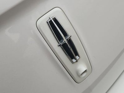 2013 Lincoln MKS Base