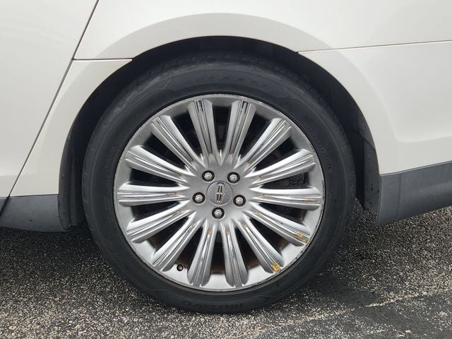 2013 Lincoln MKS Base