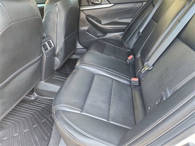 2021 Nissan Maxima SV