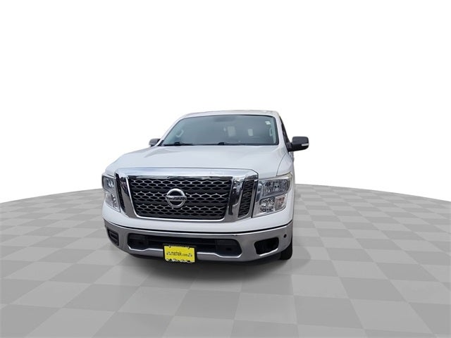 2018 Nissan Titan SV