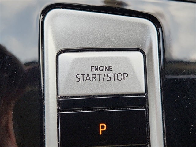 2024 Volkswagen Atlas 2.0T Peak Edition SE w/Technology