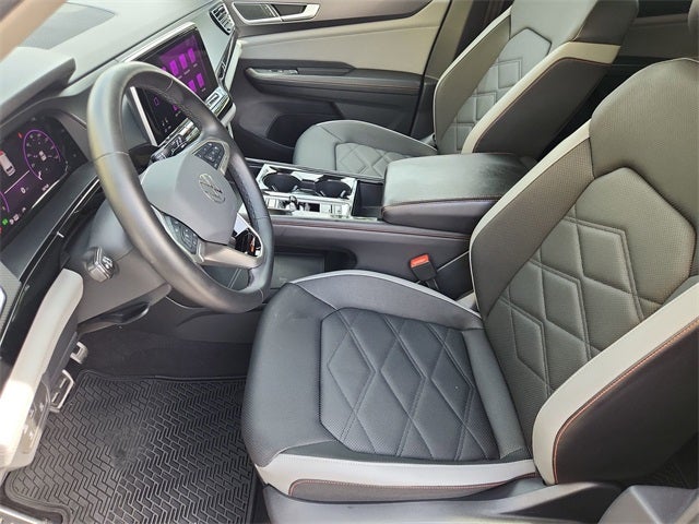 2024 Volkswagen Atlas 2.0T Peak Edition SE w/Technology