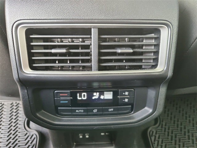 2024 Volkswagen Atlas 2.0T Peak Edition SE w/Technology