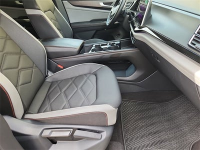 2024 Volkswagen Atlas 2.0T Peak Edition SE w/Technology