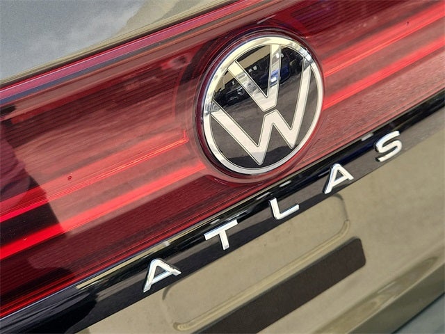 2024 Volkswagen Atlas 2.0T Peak Edition SE w/Technology
