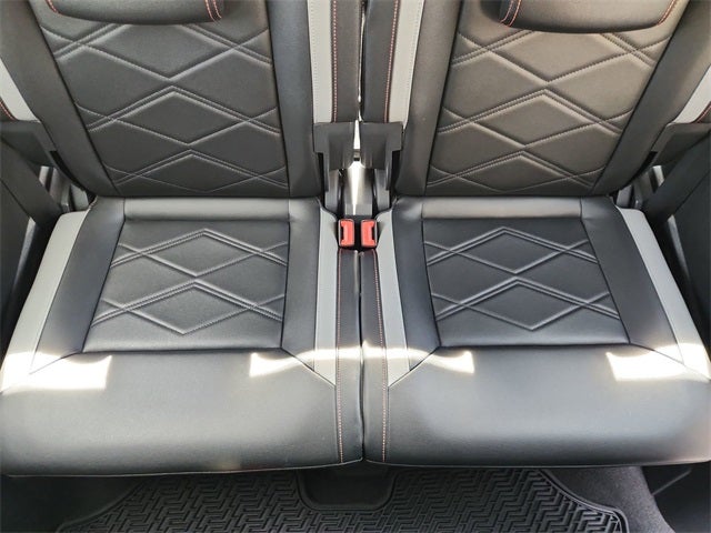 2024 Volkswagen Atlas 2.0T Peak Edition SE w/Technology