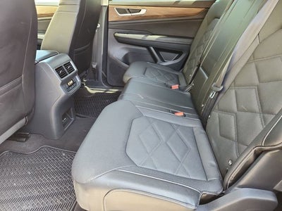 2024 Volkswagen Atlas 2.0T SE