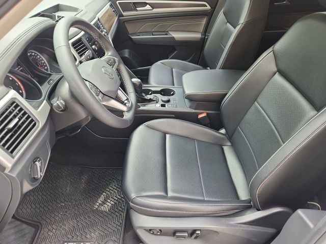 2021 Volkswagen Atlas 3.6L V6 SE w/Technology