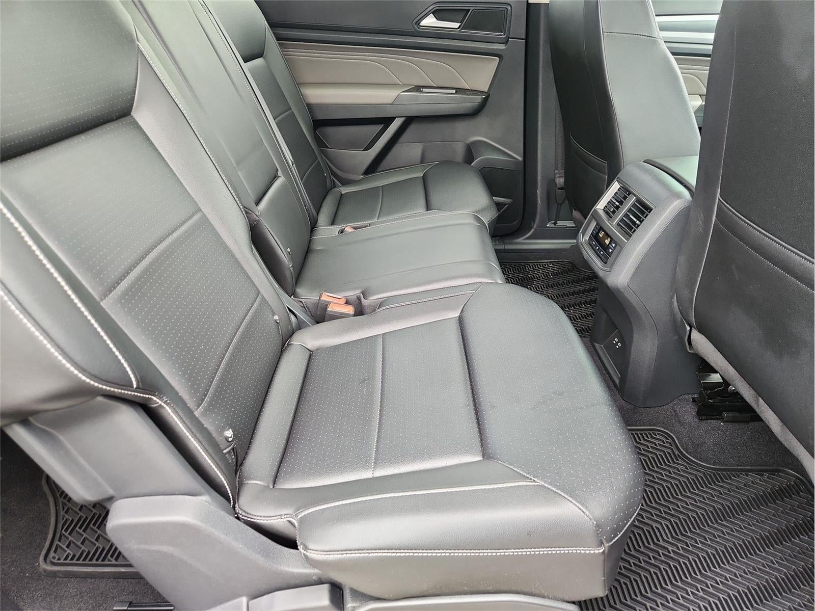 2023 Volkswagen Atlas 3.6L V6 SEL R-Line Black