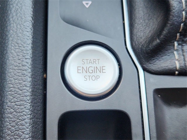 2023 Volkswagen Atlas 2.0T SE w/Technology