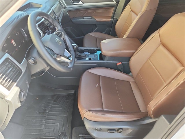2023 Volkswagen Atlas 2.0T SE w/Technology