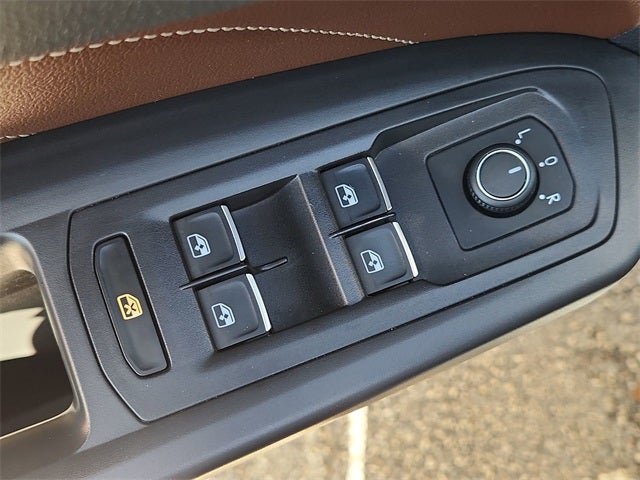 2023 Volkswagen Atlas 2.0T SE w/Technology