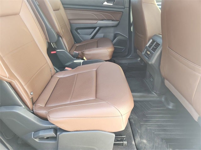 2023 Volkswagen Atlas 2.0T SE w/Technology