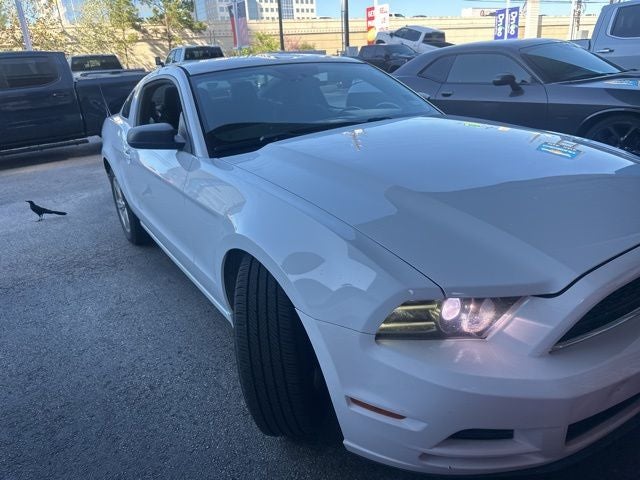 2014 Ford Mustang V6