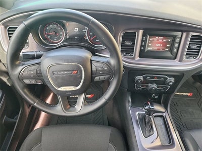 2016 Dodge Charger SE