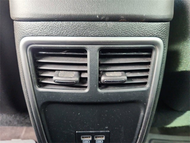 2016 Dodge Charger SE