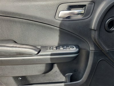 2016 Dodge Charger SE