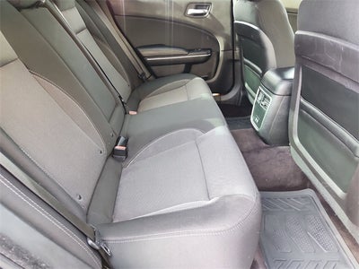 2016 Dodge Charger SE