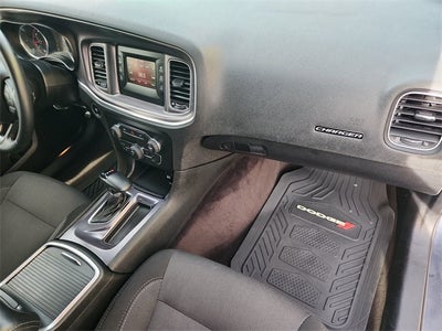 2016 Dodge Charger SE