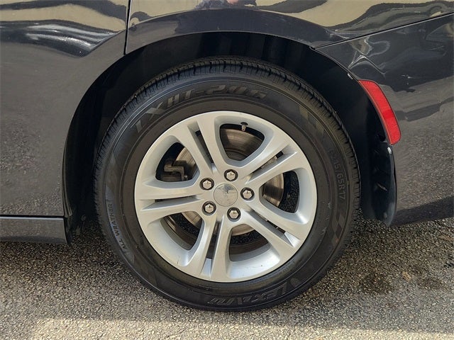 2016 Dodge Charger SE