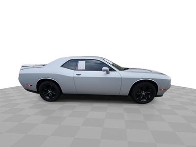 2021 Dodge Challenger SXT