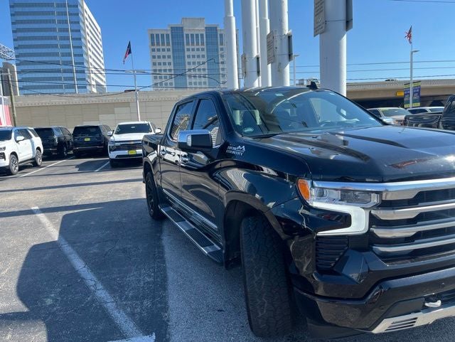 2023 Chevrolet Silverado 1500 High Country