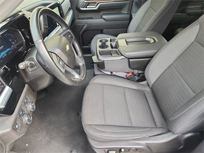 2025 Chevrolet Silverado 1500 LT LT1