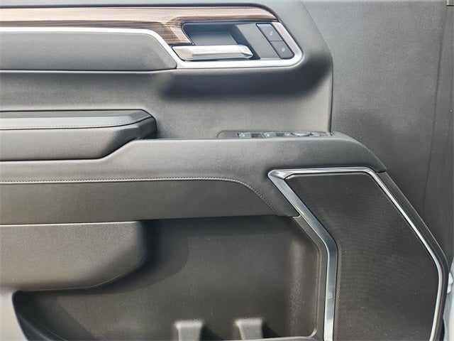 2025 Chevrolet Silverado 1500 LT LT1