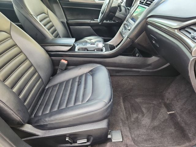 2020 Ford Fusion SEL