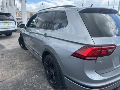 2024 Volkswagen Tiguan 2.0T SE R-Line Black