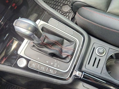 2018 Volkswagen Golf GTI 2.0T SE