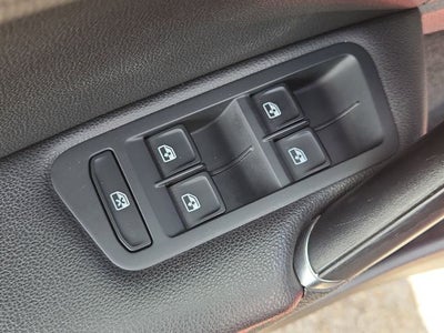 2018 Volkswagen Golf GTI 2.0T SE