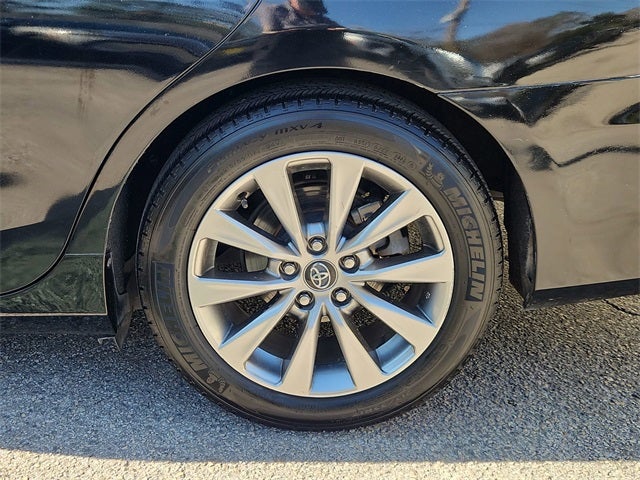 2015 Toyota Camry Hybrid LE