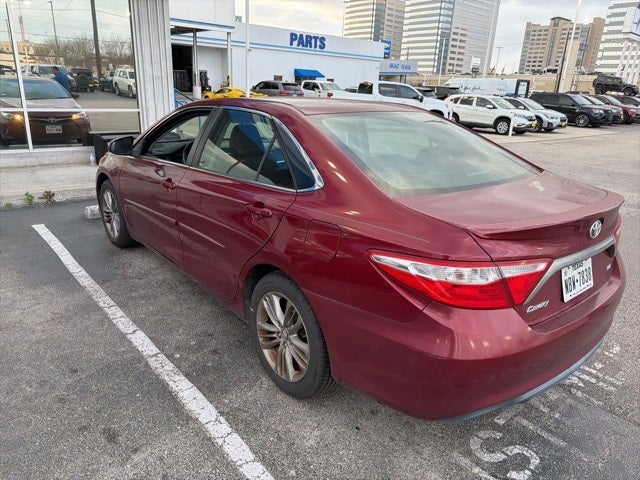 2017 Toyota Camry SE