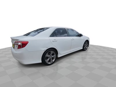 2014 Toyota Camry SE
