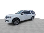 2015 Lincoln Navigator L Base