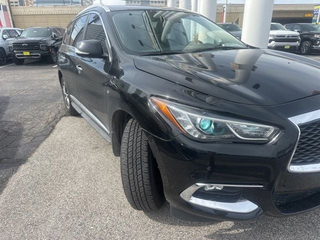 2019 INFINITI QX60 LUXE