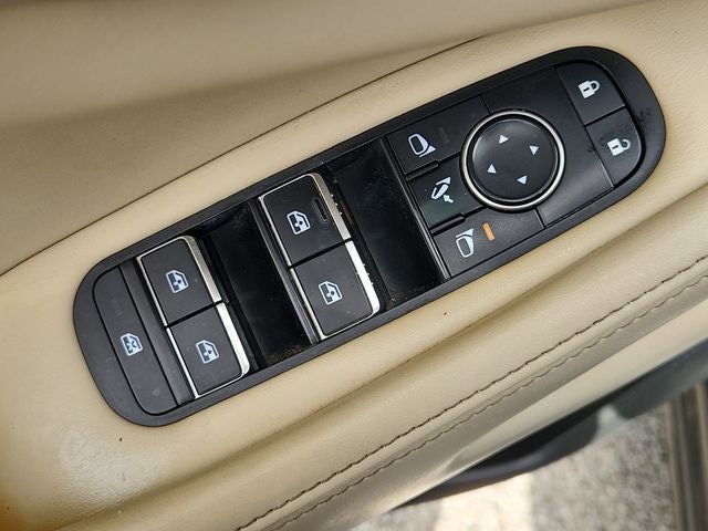 2023 INFINITI QX60 PURE