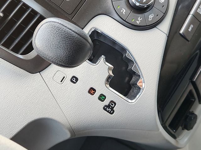 2011 Toyota Sienna Base