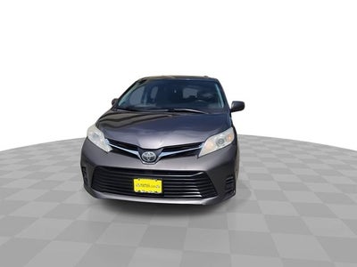 2020 Toyota Sienna LE 8 Passenger