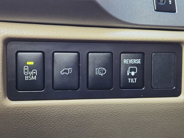 2017 Toyota Sequoia Platinum