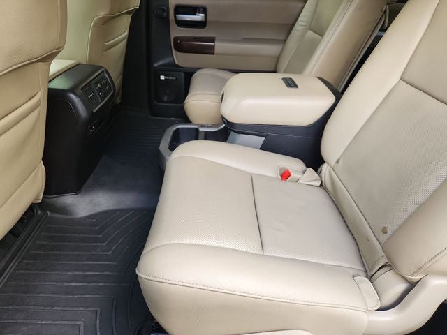 2017 Toyota Sequoia Platinum