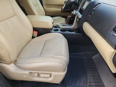 2017 Toyota Sequoia Platinum