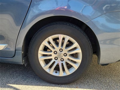 2017 Toyota Sienna L 7 Passenger