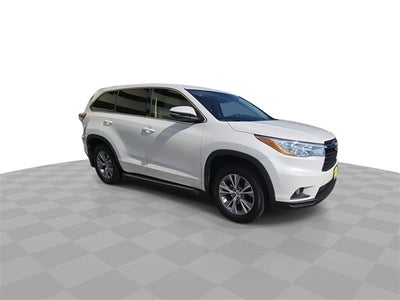 2015 Toyota Highlander LE V6