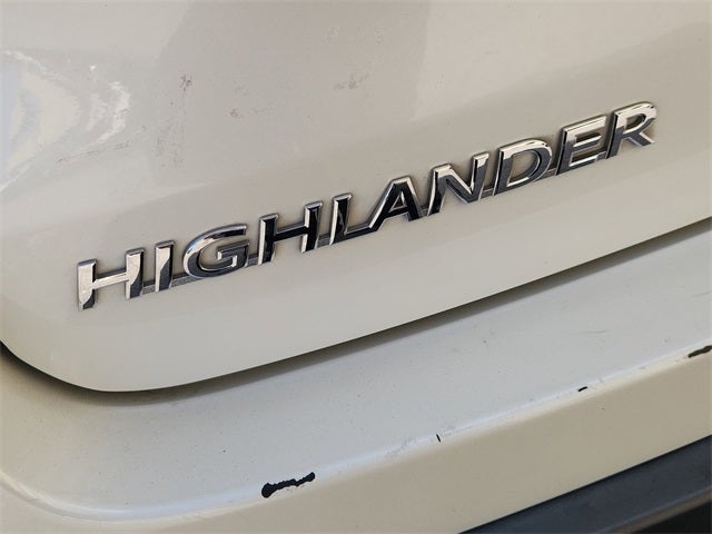 2015 Toyota Highlander LE V6