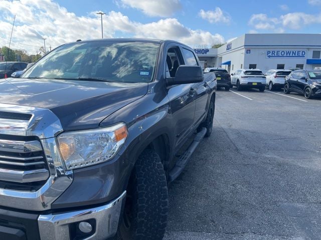 2017 Toyota Tundra SR5 4.6L V8
