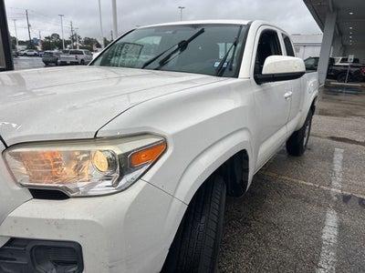 2017 Toyota Tacoma SR