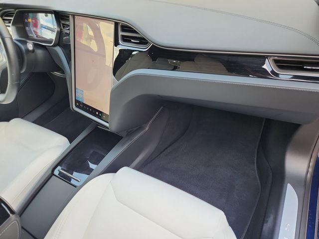 2020 Tesla Model S Base